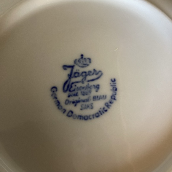 Jager Eisenberg Tea cup& Saucer - Picture 3 of 3